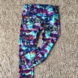 Athleta Crop Leggings
